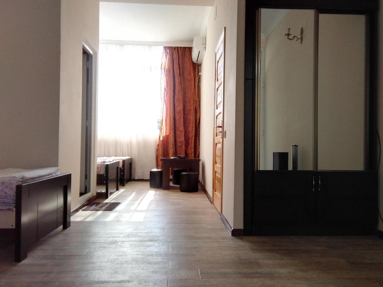 Str.Agmashenebeli 548 Hotel Kobuleti Exterior photo