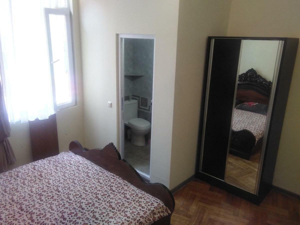 Str.Agmashenebeli 548 Hotel Kobuleti Exterior photo